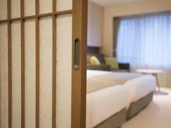 Ryokan Kamikochi Shirakabaso 3*